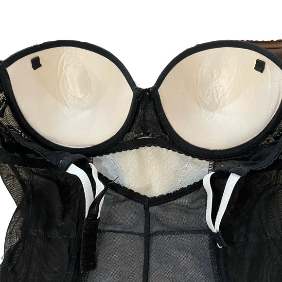 Fuchsia Black Lace Bustier - Size L - Picture 7 of 9